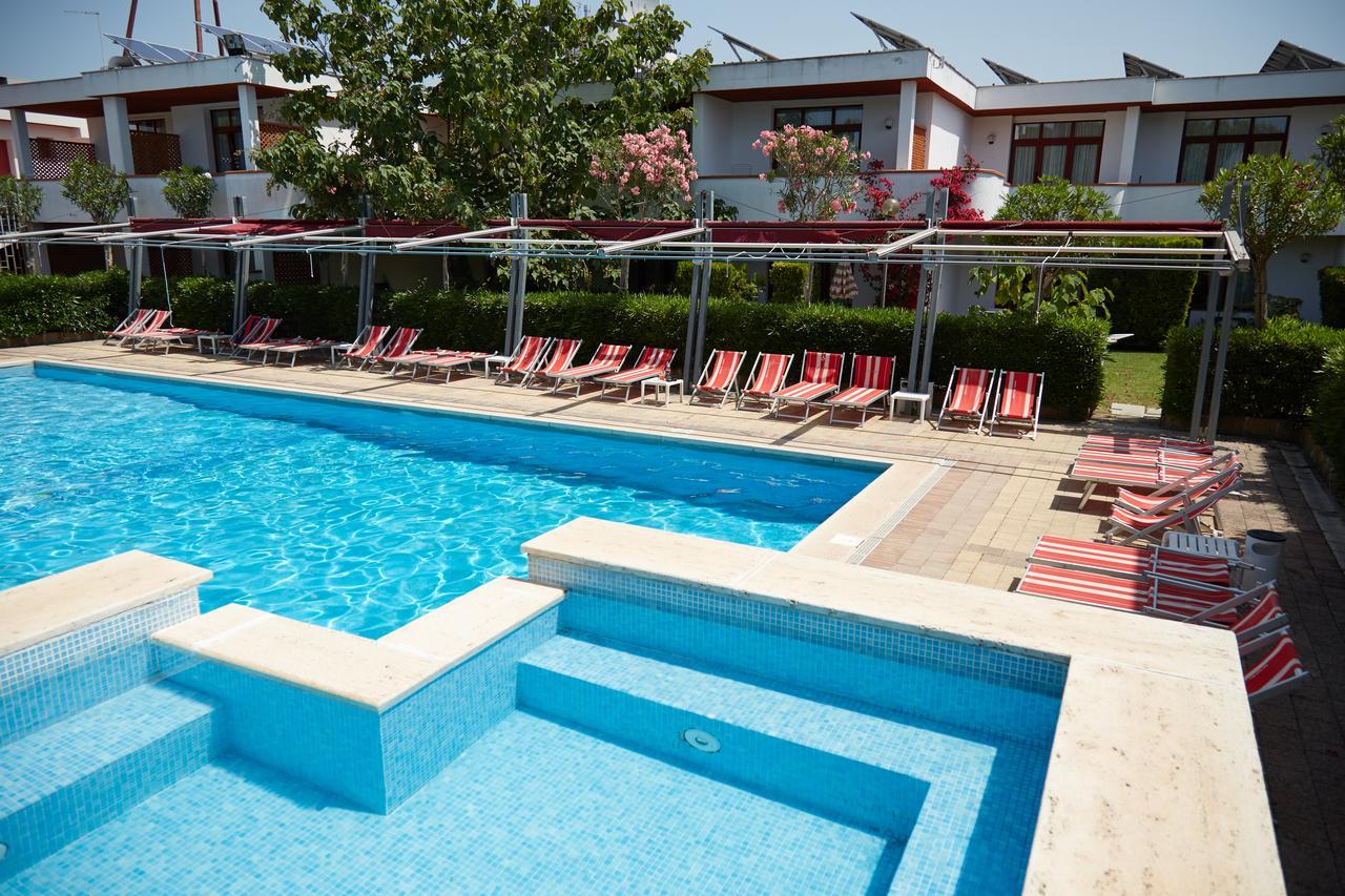 Hotel Residence Key Club Montalto di Castro Exterior photo
