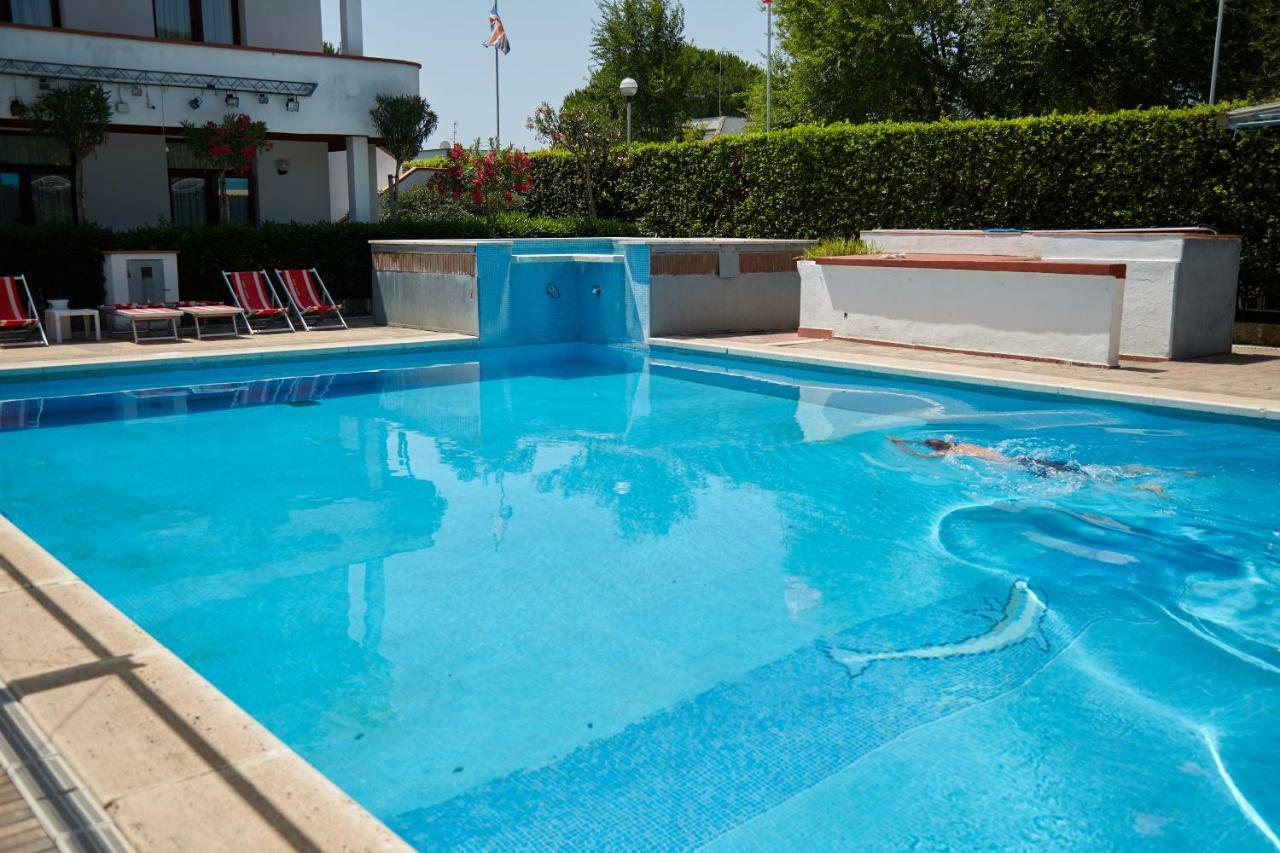 Hotel Residence Key Club Montalto di Castro Exterior photo